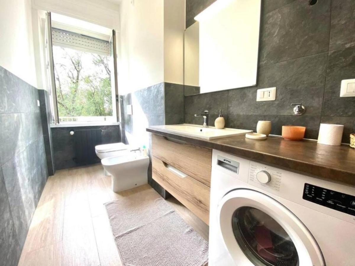 Federico'S House - Eleganza E Stile In Via Anselmo Da Baggio Apartman Milánó Kültér fotó