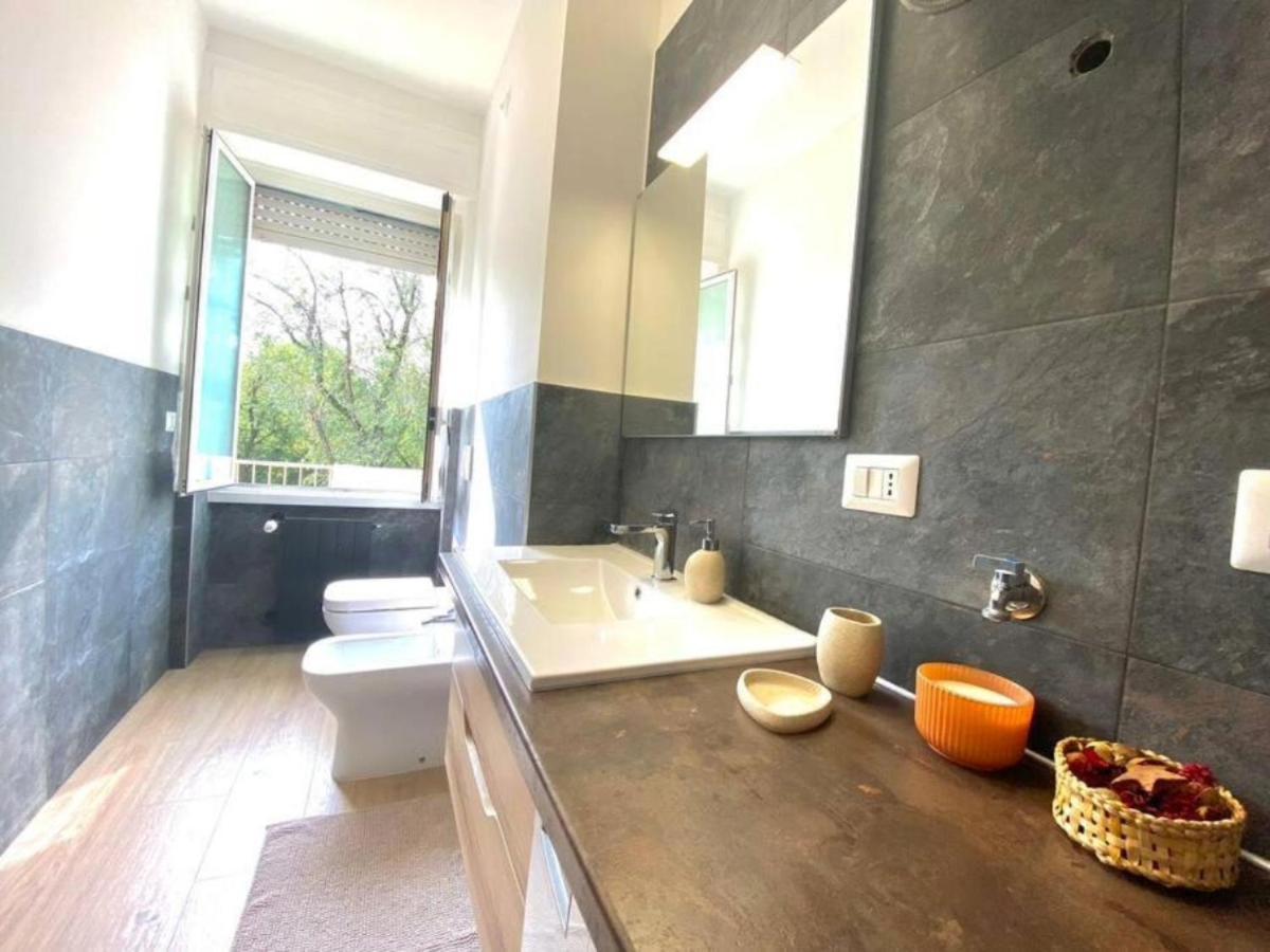Federico'S House - Eleganza E Stile In Via Anselmo Da Baggio Apartman Milánó Kültér fotó