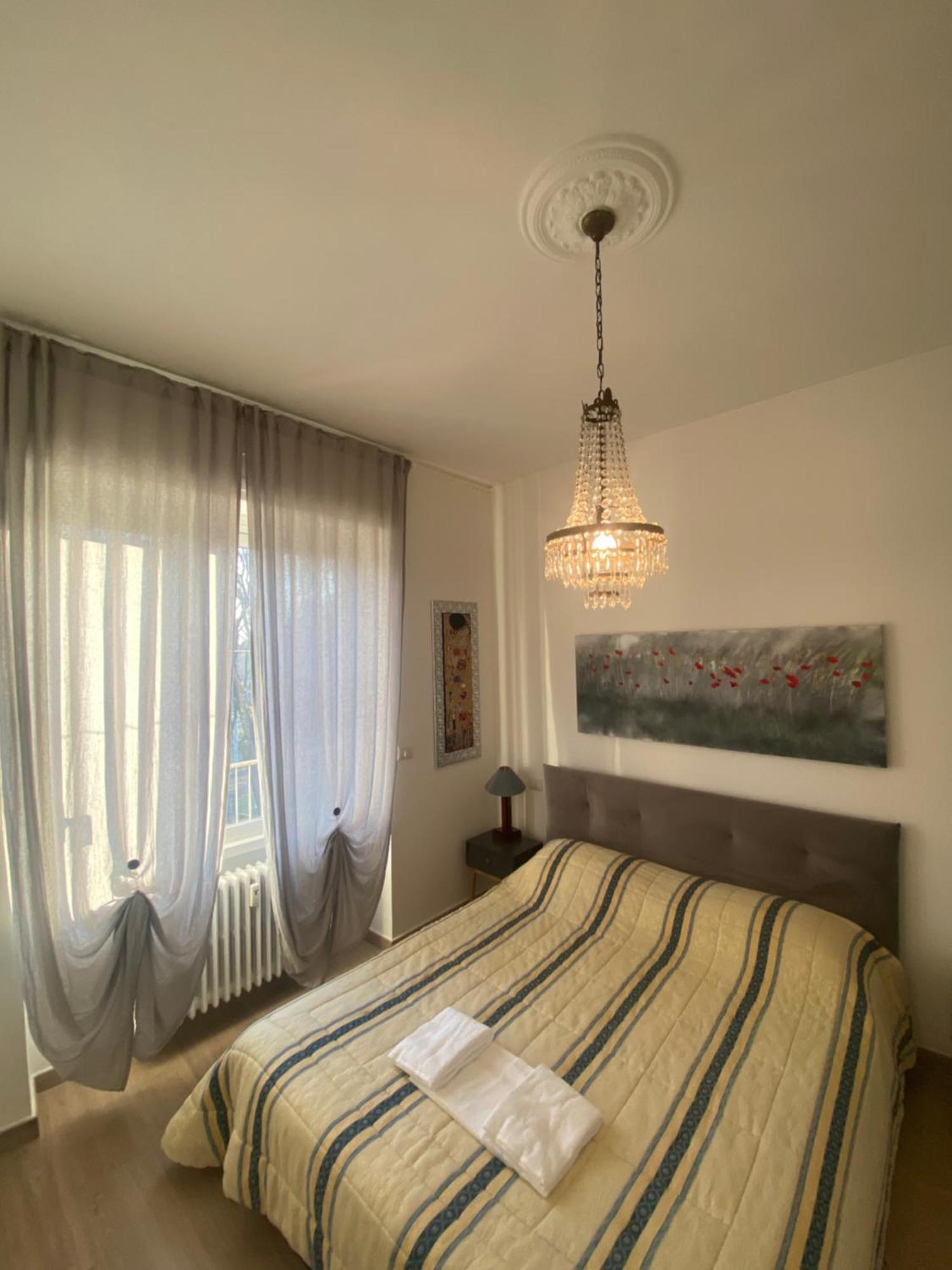 Federico'S House - Eleganza E Stile In Via Anselmo Da Baggio Apartman Milánó Kültér fotó