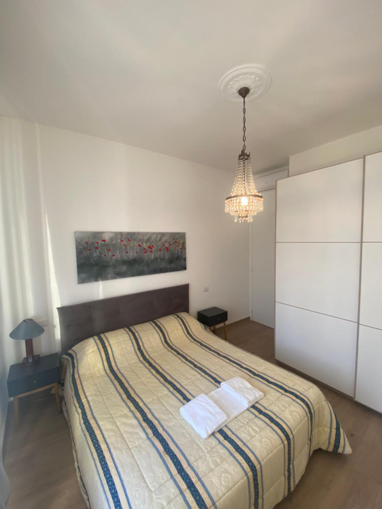 Federico'S House - Eleganza E Stile In Via Anselmo Da Baggio Apartman Milánó Kültér fotó
